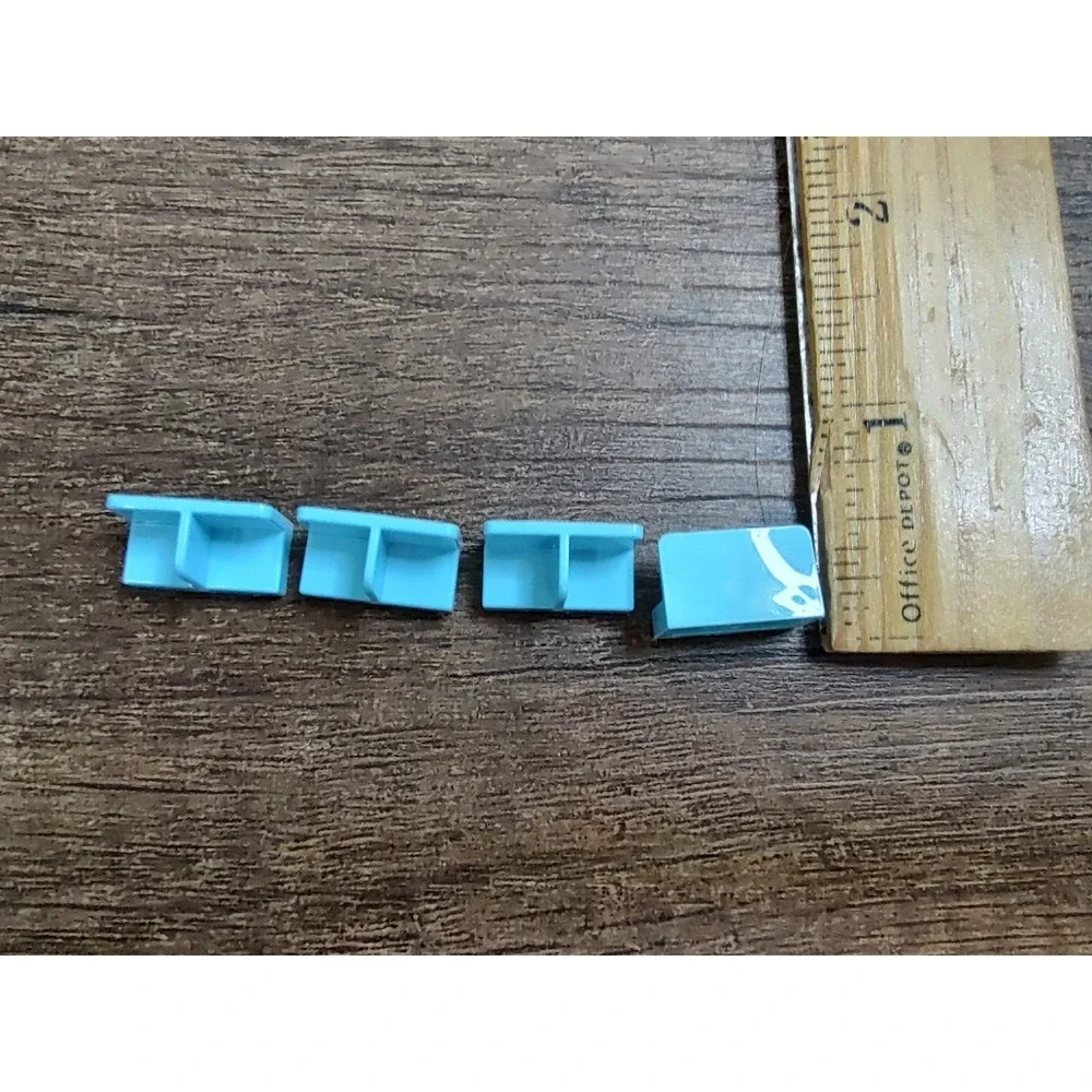 LEGO parts 18971 or 93095 (4pcs) Panel 1x2x1 W/ Rounded Corners Center Divider